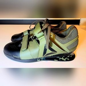 Reebok Legacy Lifter Weightlifting Shoes Mens 10.5 Training Gym Black Green Camo